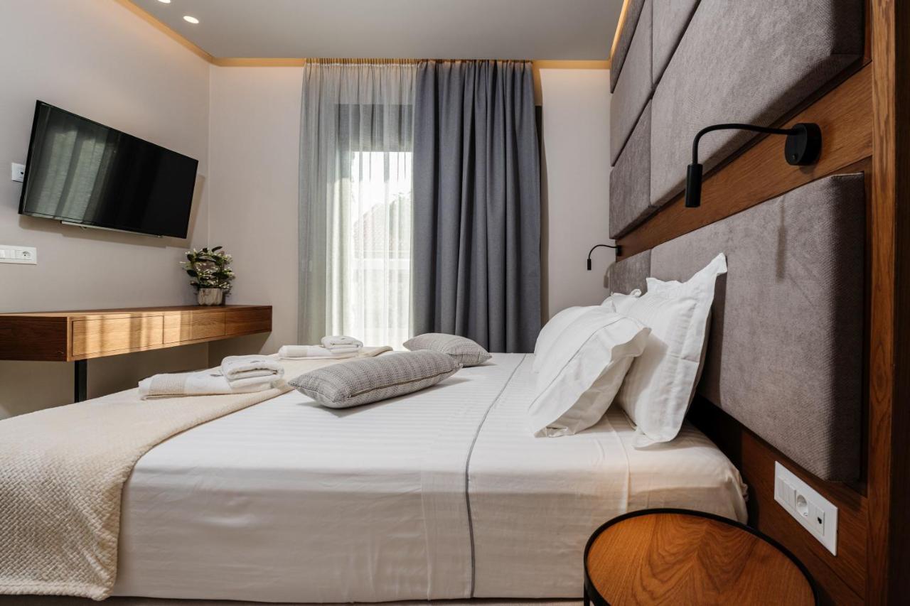Horizon Apartments - Beachfront Luxury, By Zantewize Laganas Bagian luar foto