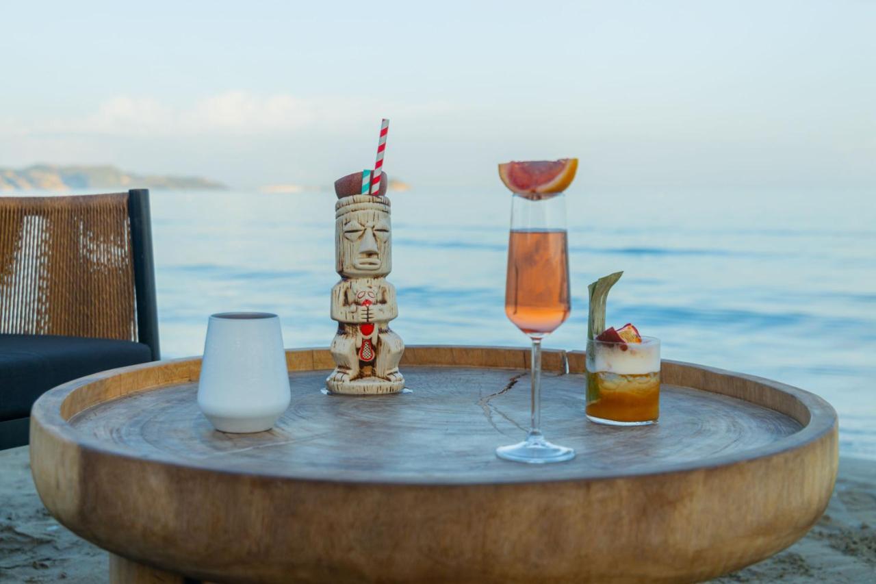Horizon Apartments - Beachfront Luxury, By Zantewize Laganas Bagian luar foto