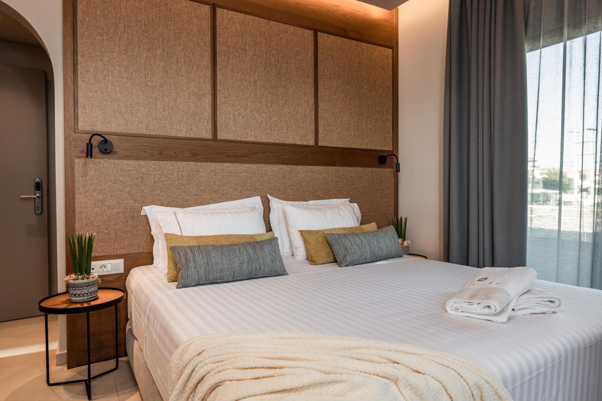 Horizon Apartments - Beachfront Luxury, By Zantewize Laganas Bagian luar foto