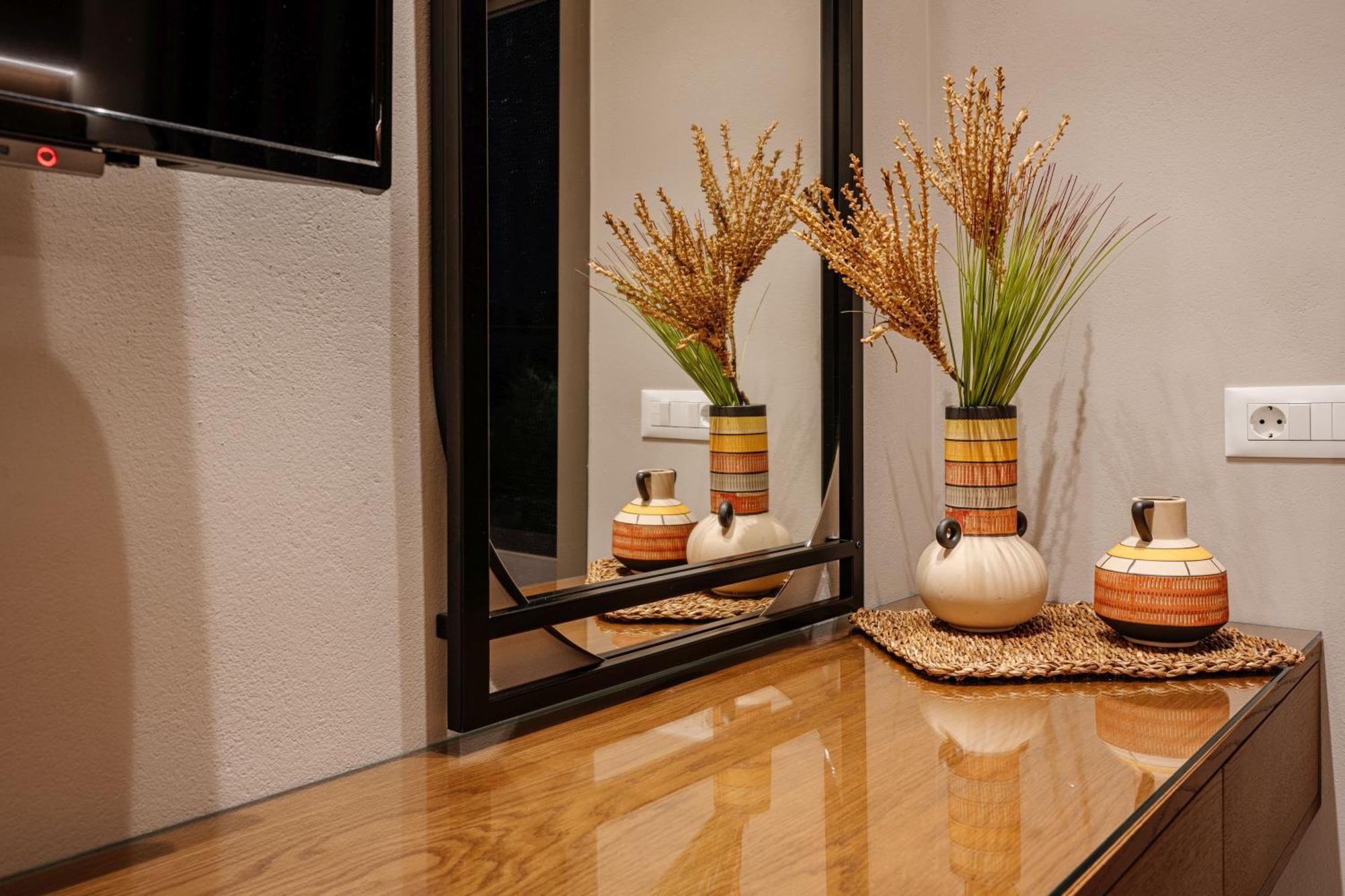 Horizon Apartments - Beachfront Luxury, By Zantewize Laganas Bagian luar foto