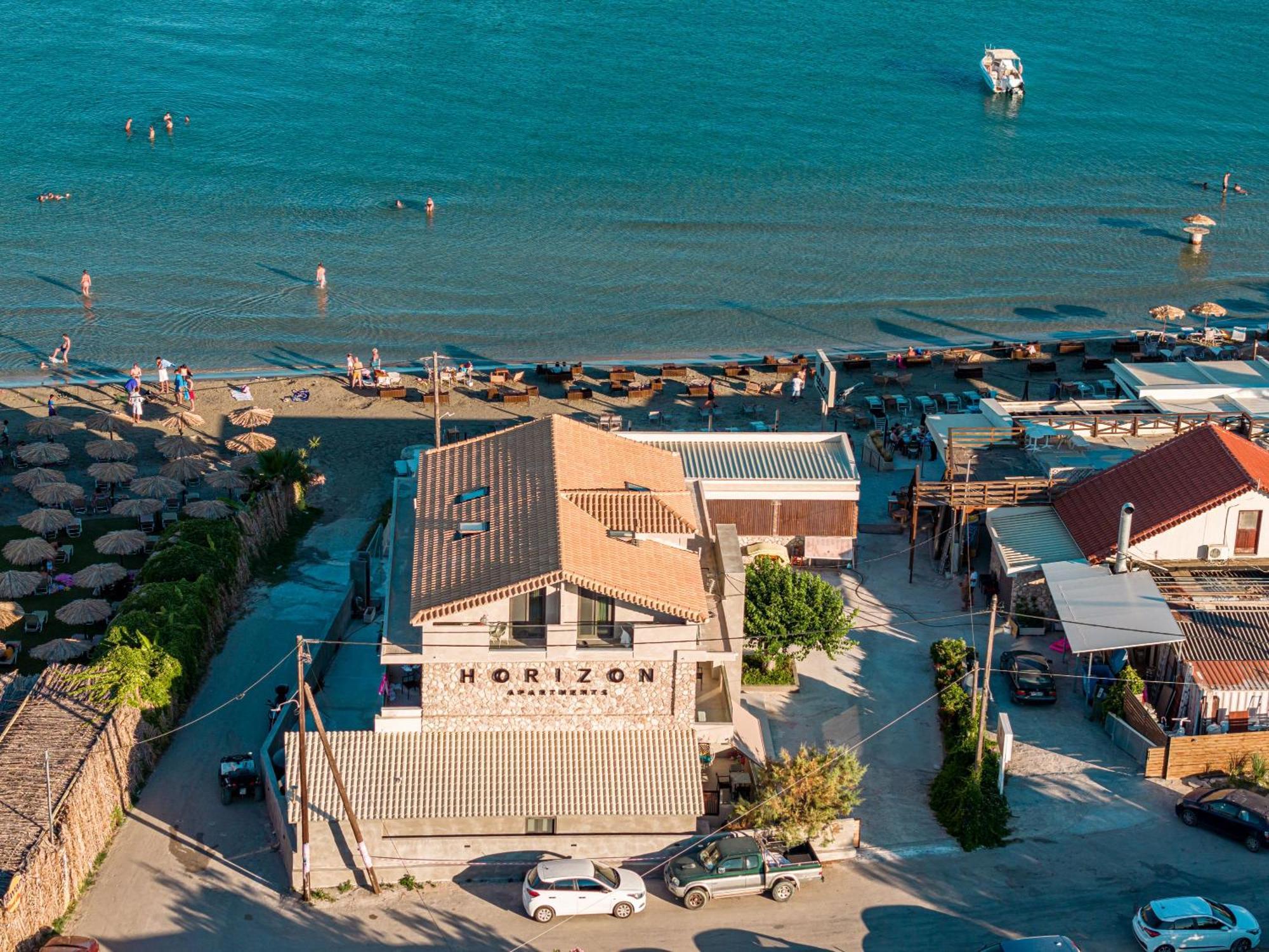 Horizon Apartments - Beachfront Luxury, By Zantewize Laganas Bagian luar foto