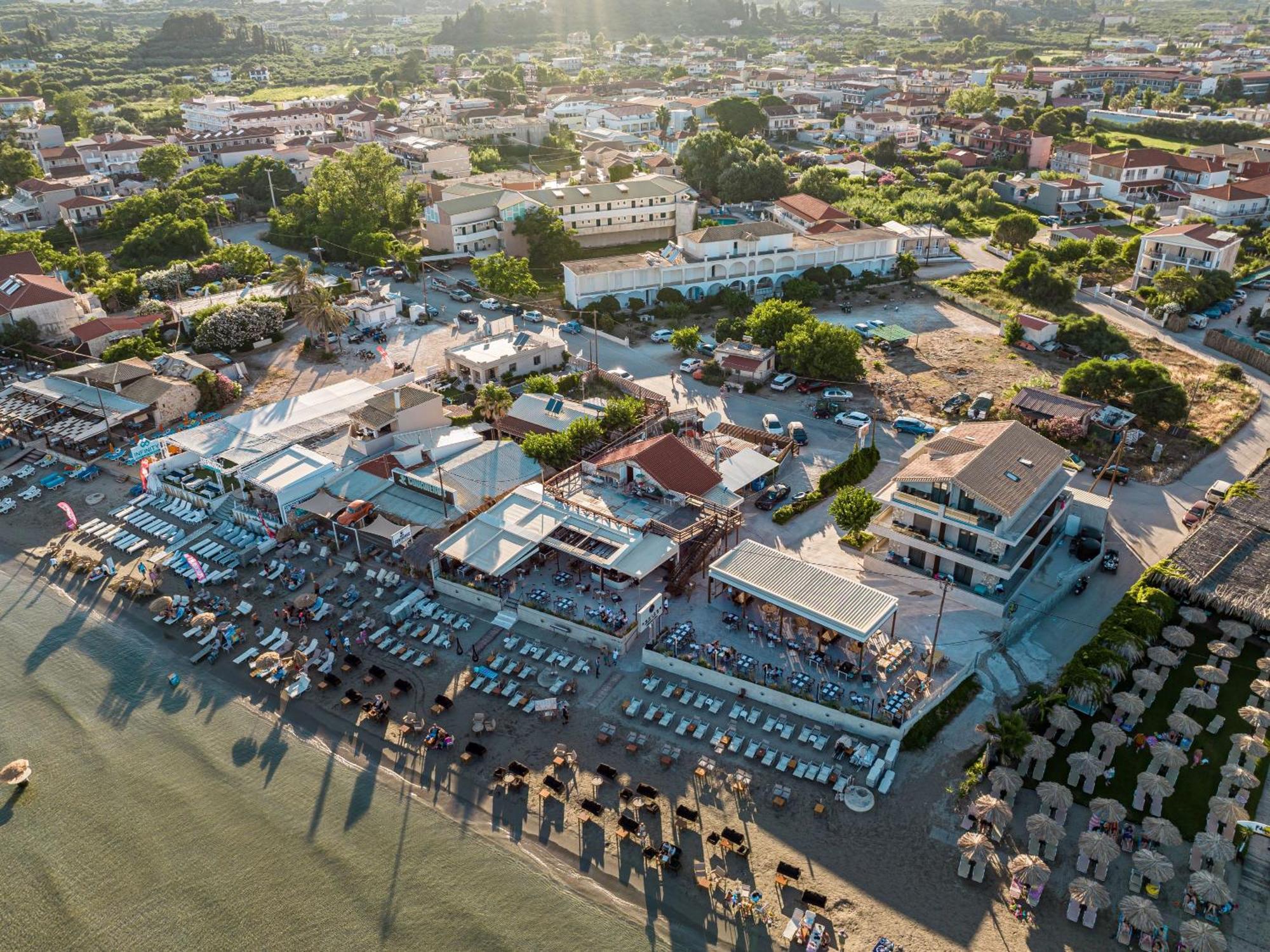 Horizon Apartments - Beachfront Luxury, By Zantewize Laganas Bagian luar foto